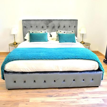 Apartamento Vuel Sea View House -10 Minutes From The Airport Fiumicino Exterior foto