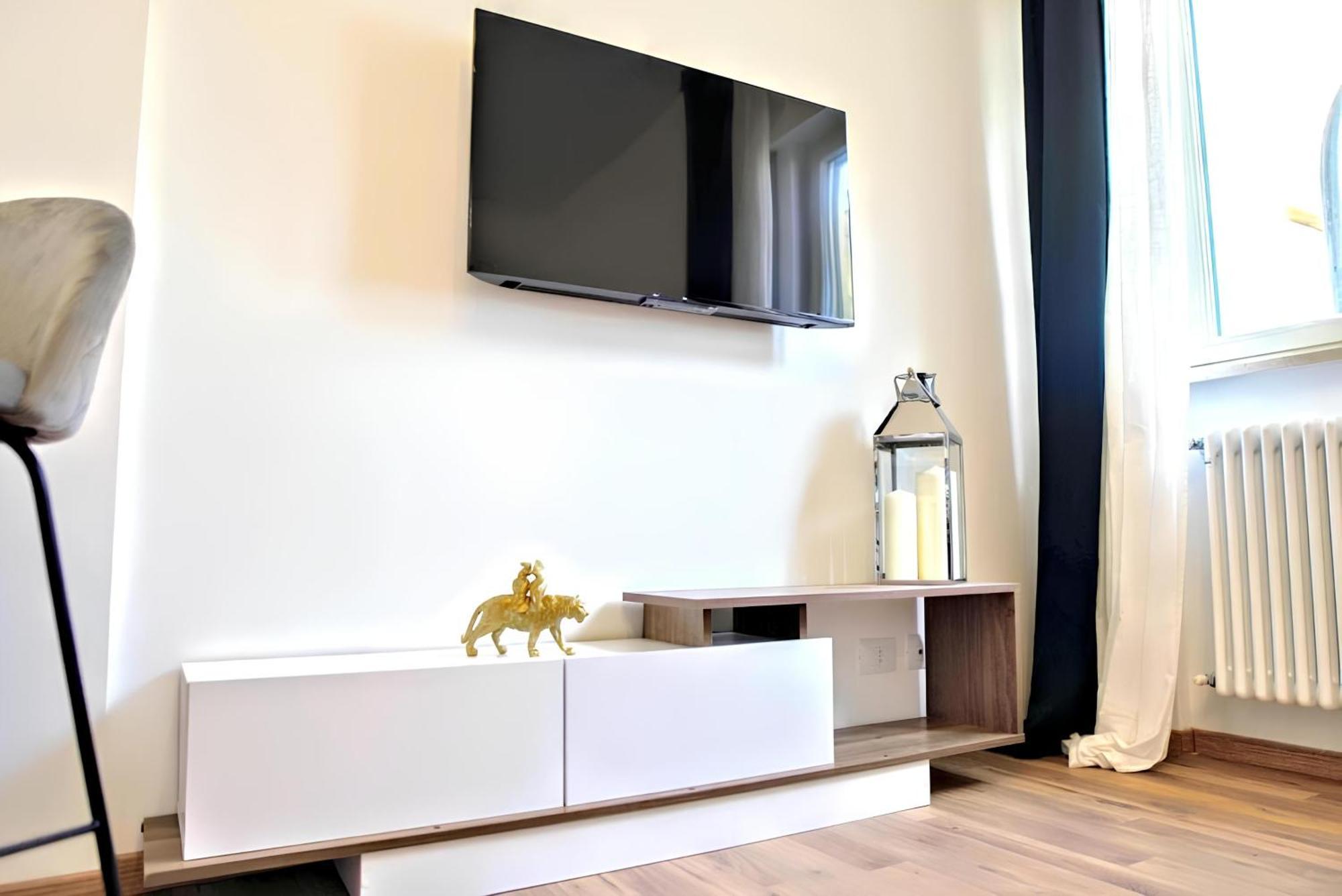 Apartamento Vuel Sea View House -10 Minutes From The Airport Fiumicino Exterior foto