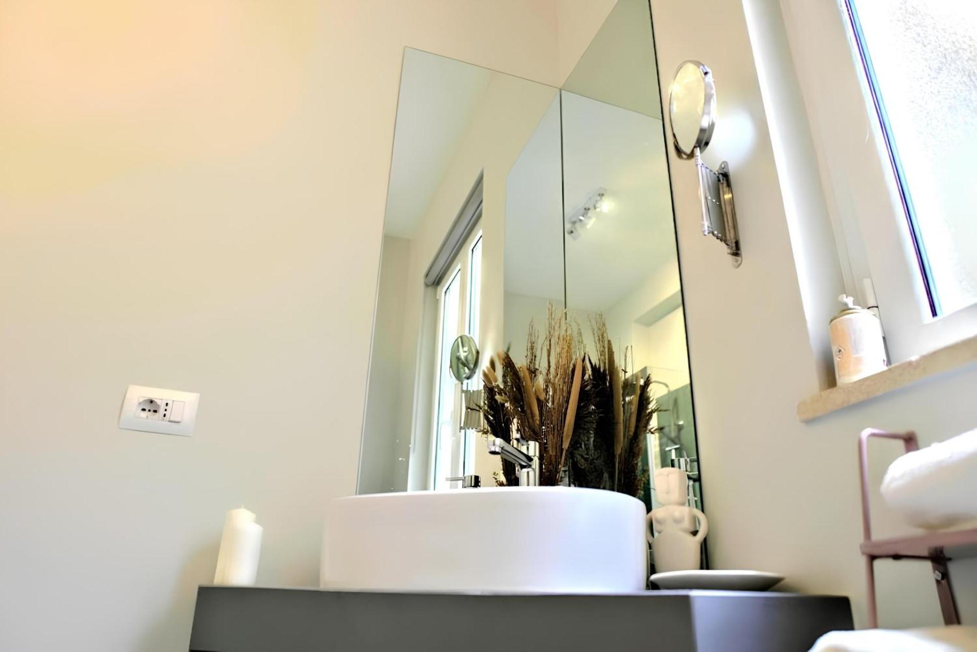 Apartamento Vuel Sea View House -10 Minutes From The Airport Fiumicino Exterior foto
