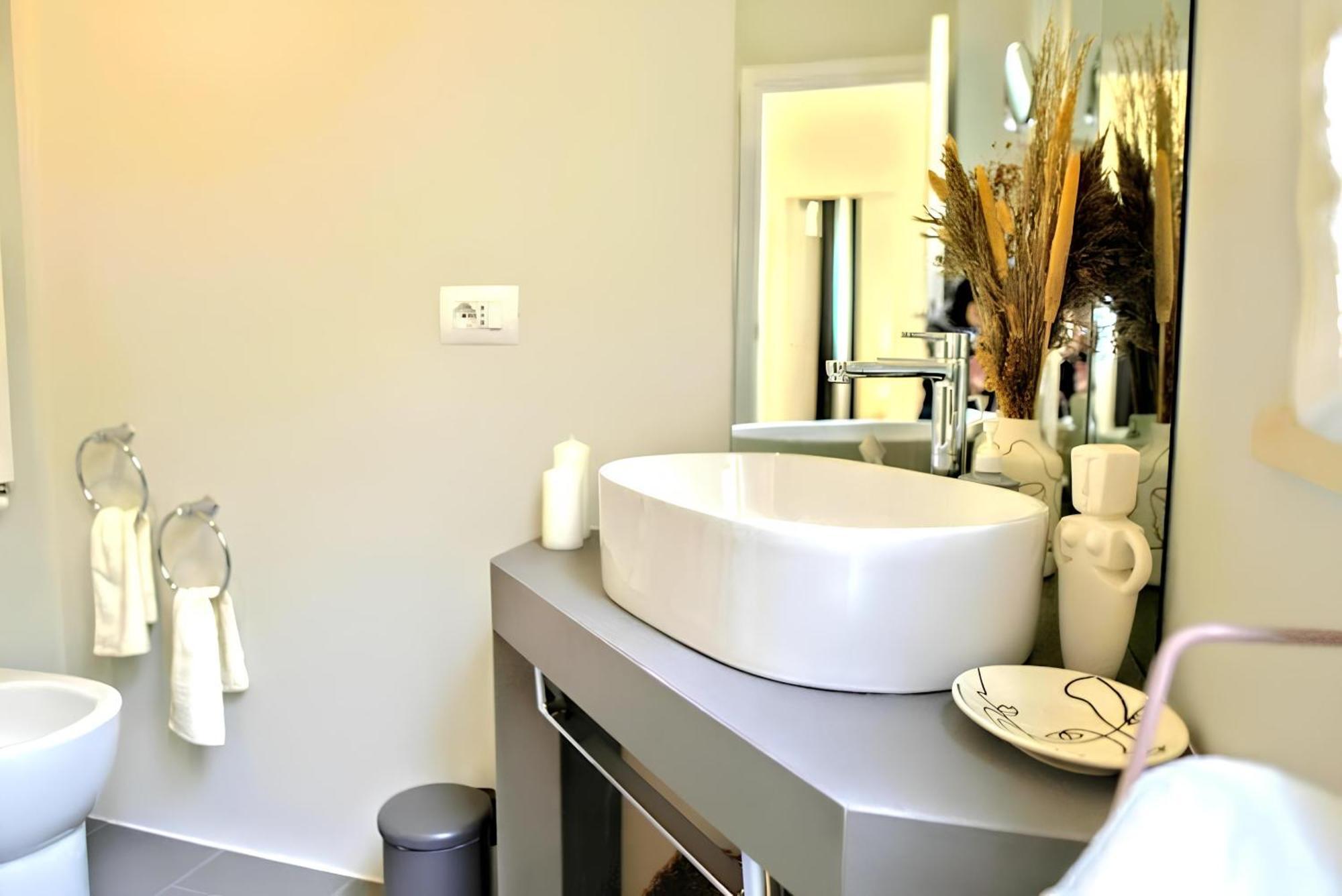 Apartamento Vuel Sea View House -10 Minutes From The Airport Fiumicino Exterior foto