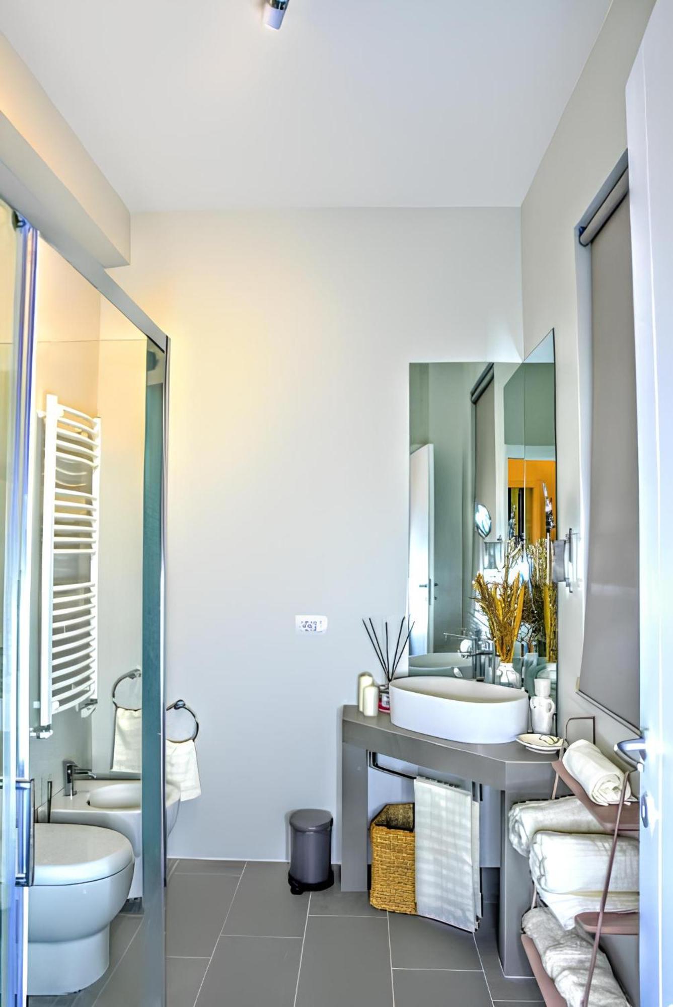 Apartamento Vuel Sea View House -10 Minutes From The Airport Fiumicino Exterior foto