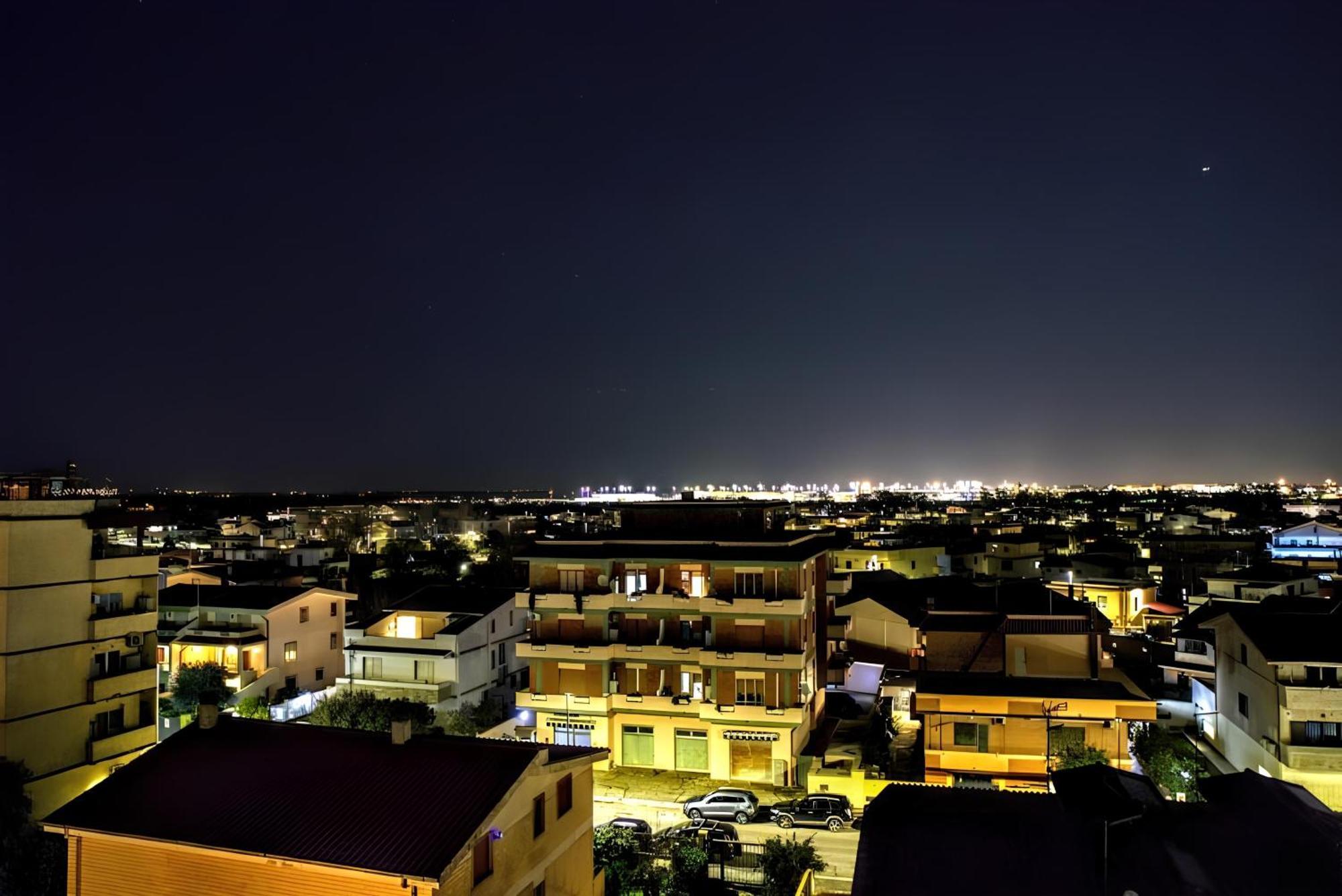 Apartamento Vuel Sea View House -10 Minutes From The Airport Fiumicino Exterior foto